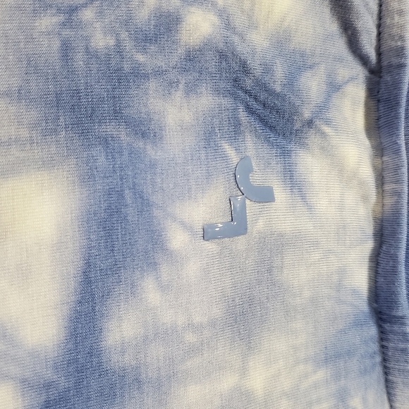 JoyLab Blue Tie-Dye Women's Top - Picture 7 of 7